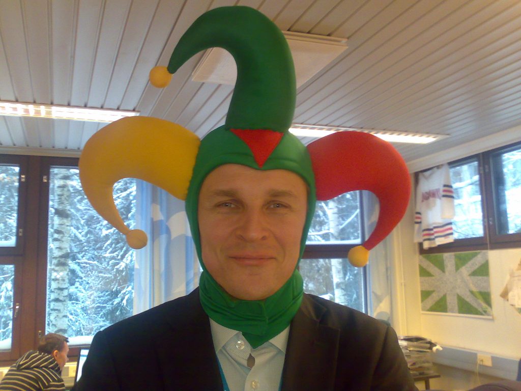 Mikko Mattinen, Veikkaus